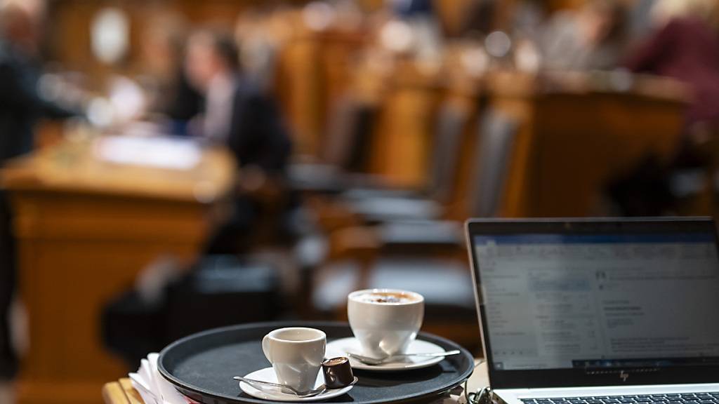 Kaffee zu schwach? Physikerinnen und Physiker geben Tipps.