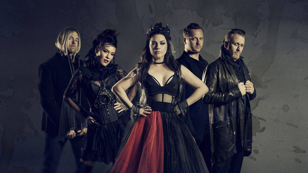 https://www.facebook.com/pg/Evanescence/photos/