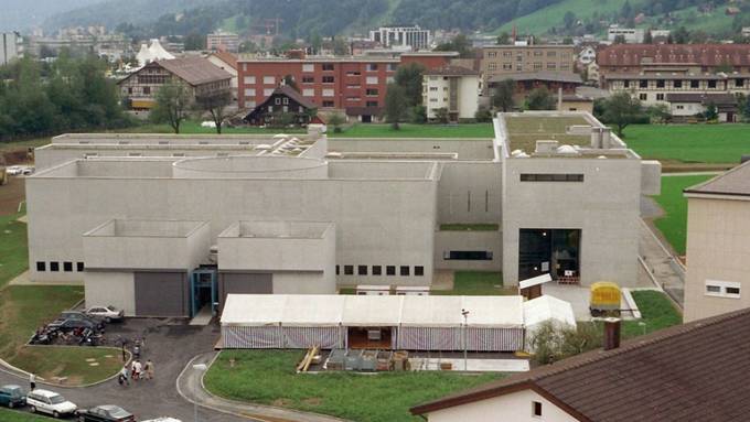 «Todespfleger» von Luzern muss im Gefängnis bleiben