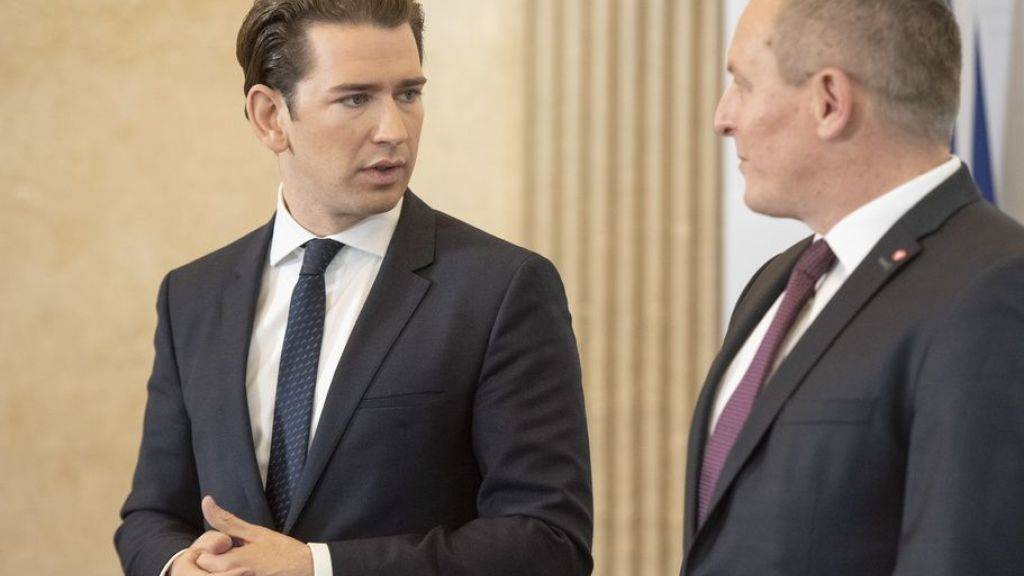 Der österreichische Bundeskanzler Sebastian Kurz informierte zusammen mit Verteidigungsminister Mario Kunasek in Wien über die Spionageaffäre.