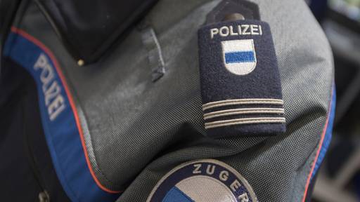 Polizei fasst in Steinhausen zwei Männer nach Einbrüchen in Garagen