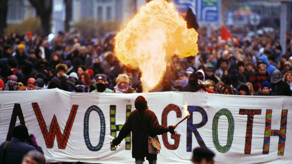 Feuerspucker vor Räumung Wohlgroth Areal