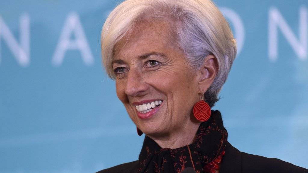 IWF-Chefin Christine Lagarde beurteilt die Wirtschaftsaussichten für 2016 skeptisch. (Archiv)
