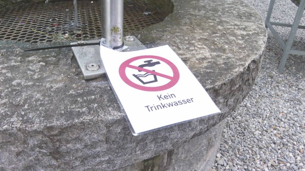 Kein Trinkwasser in Sisikon: Nachbargemeinde im Fokus