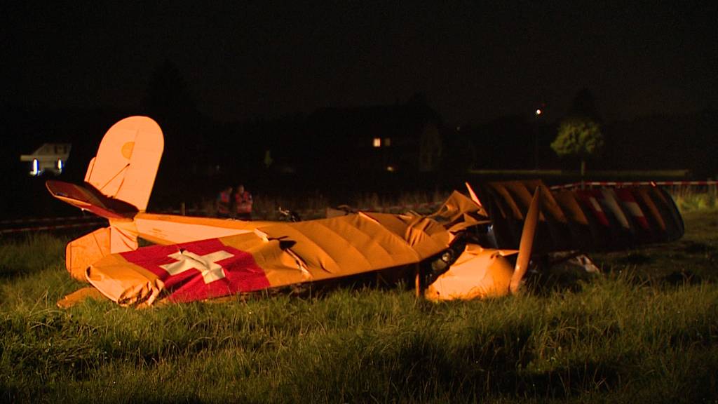  Doppeldecker in Subingen (SO) abgestürzt