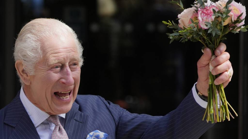 Der britische König Charles III. hat zu einer Gartenparty eingeladen. Foto: Kin Cheung/AP/dpa