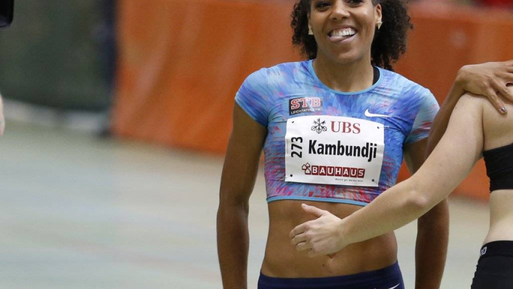 Mujinga Kambundji freut sich nach ihrem Schweizer Rekord