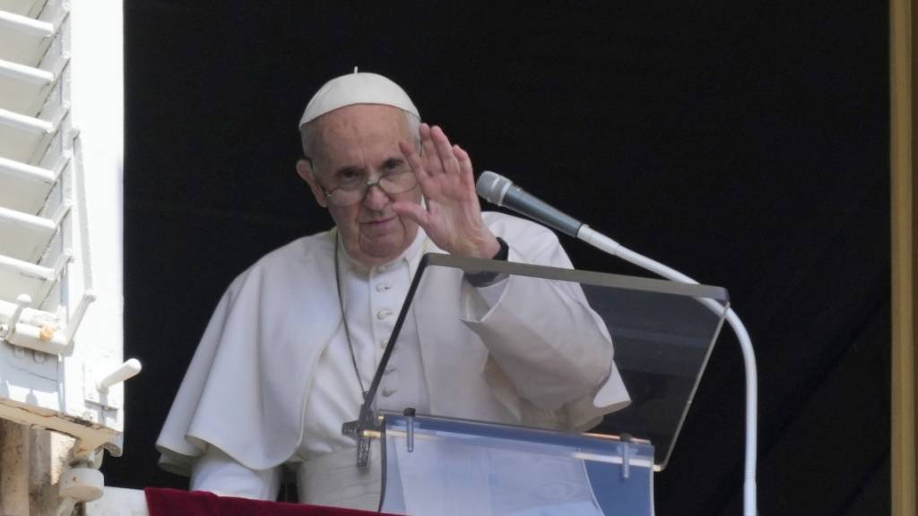 Papst betet für Flut-Betroffene - Forderung nach Frieden in Kuba