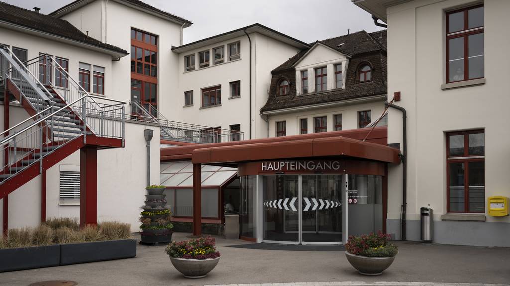 Im Tiefenauspital Bern sollen bald Asylsuchende untergebracht werden.