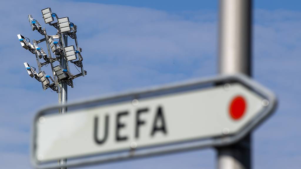 Ab dem 31. Mai übernimmt die UEFA mit den Nationalmannschaften.