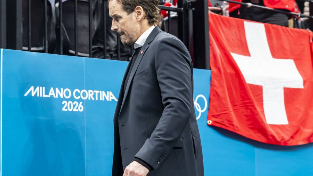 Statt mit WM-Gold verabschiedete sich Patrick Fischer mit einem lauten Knall als Schweizer Nationaltrainer. Nun äussert sich der 50-Jährige zum Vorfall mit dem gefälschten Covid-Zertifikat