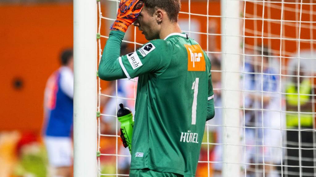 Goalie Marvin Hübel und sein FC Aarau müssen im Barrage-Rückspiel daheim ein 0:4 wettmachen