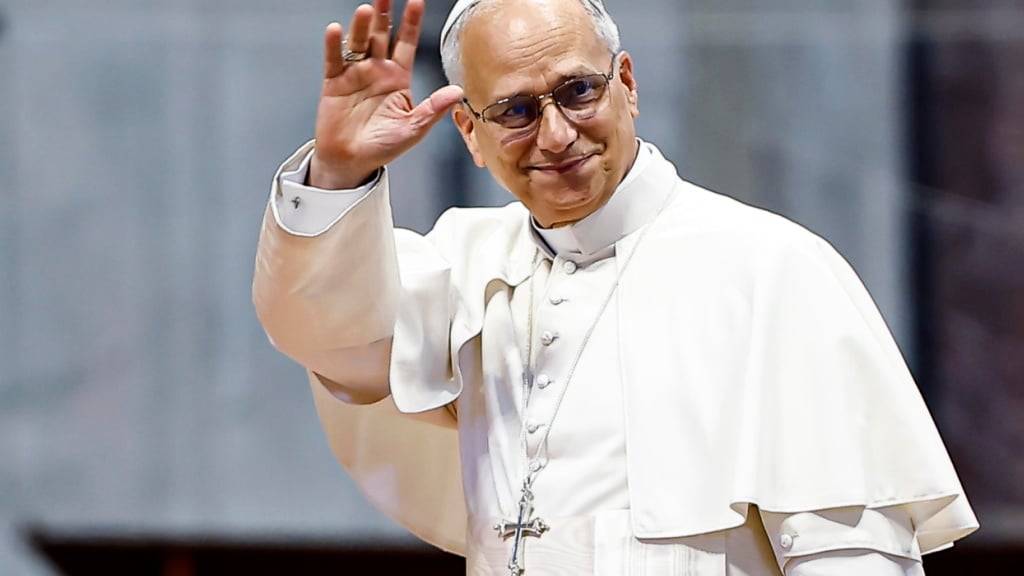 Papst Leo XIV. nimmt am Samstag überraschend an der Vereidigung der Schweizergardisten in Rom teil. (Archivbild)