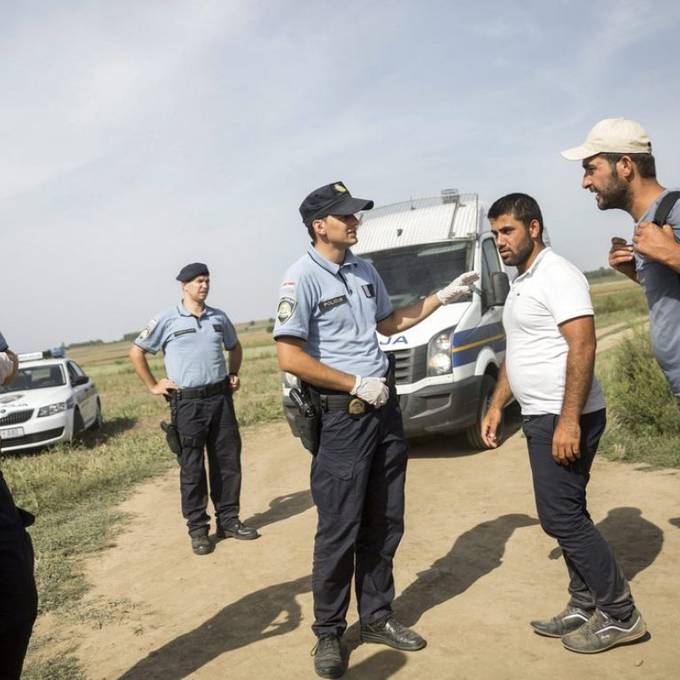Knapp 1200 Flüchtlinge in Kroatien angekommen