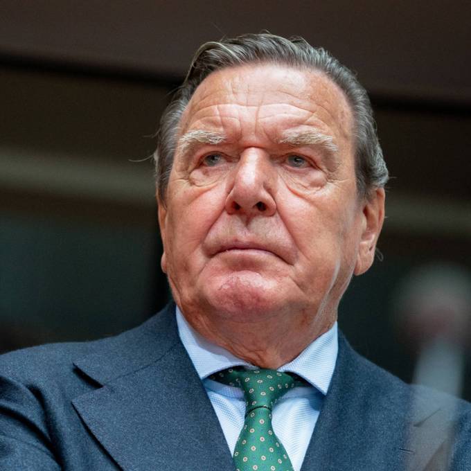 Sanktionen lassen sich laut Schröder nicht durchhalten