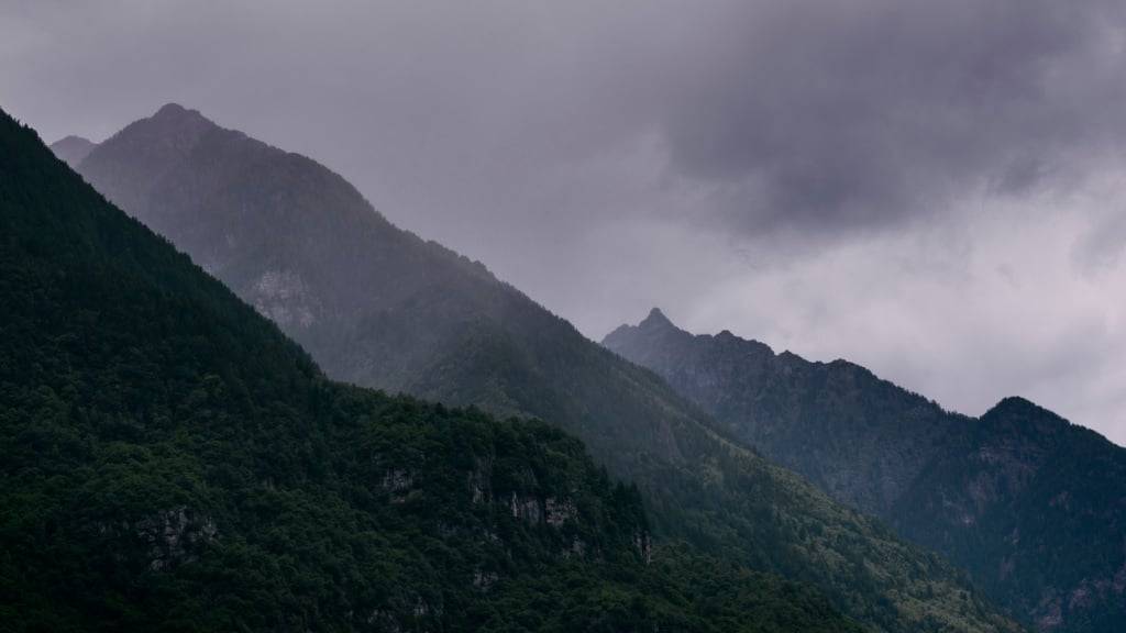 Für das Tessin rechnen die Meteorologen weiterhin mit grossen Niederschlagsmengen. Bis Freitagmorgen gilt die Gefahrenstufe 4 (von 5). (Archivbild)