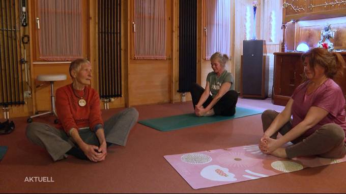Sportlich fit: Rut Sigg Hess ist 80 Jahre alt und Yogalehrerin
