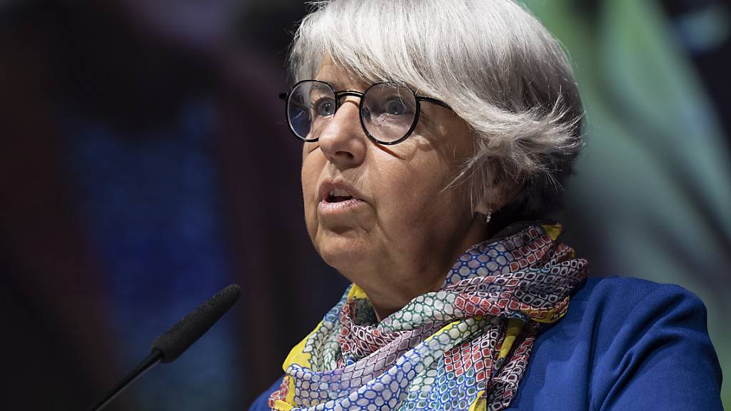 Der Bund will bei der Bewältigung der Asylsituation im Herbst die Kantone miteinbeziehen. Entscheidungen könnten nicht zentralisiert werden, während die Kosten vergemeinschaftet würden, sagte Justizministerin Elisabeth Baume-Schneider. (Archivbild)