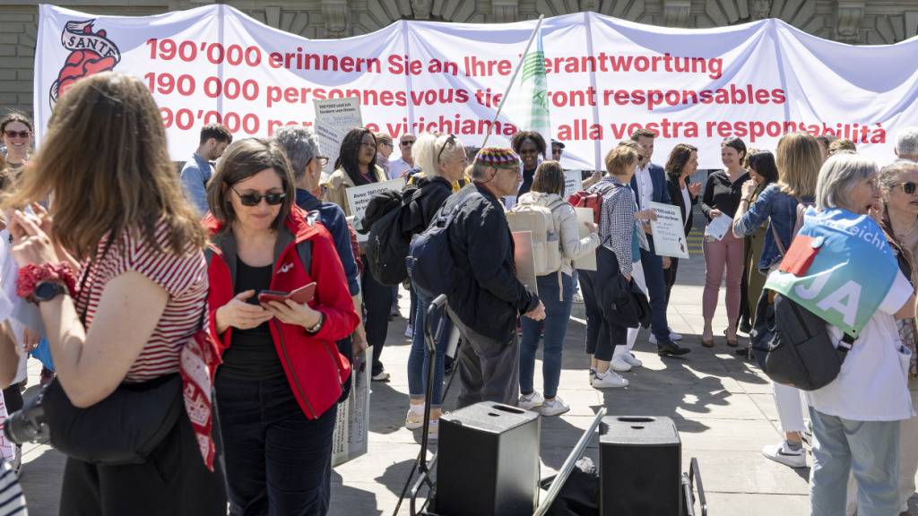 «190'000 erinnern Sie an ihre Verantwortung», hiess es an die Mitglieder des Nationalrats gerichtet.