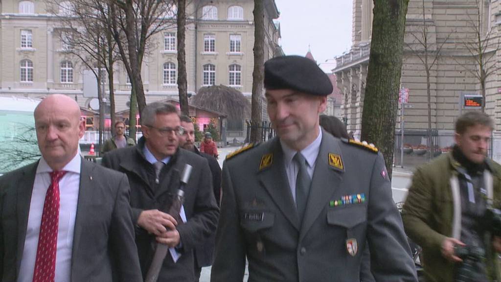 Die Armee erklärt ihr finanzielles Milliarden-Loch