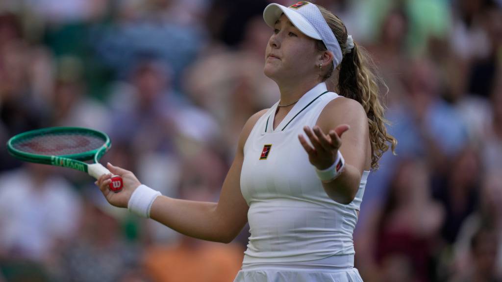 Dreieinhalb Wochen nach ihrem Triumph am French Open scheitert Mirra Andrejewa in Wimbledon in der 2. Runde