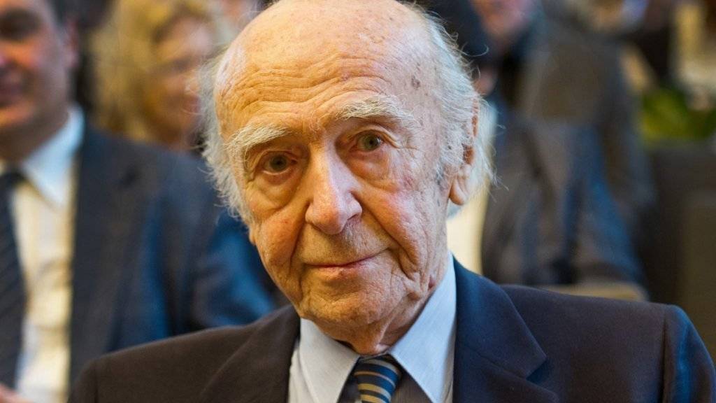 Karl Dedecius 2013 bei der Eröffnungsfeier des Karl Dedecius-Literaturarchivs. Am Freitag ist Dedecius 94-jährig gestorben.