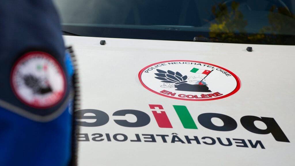 Ein junger Mann ist am Dienstag im Neuenburgersee ertrunken. Laut der Kantonspolizei handelte es sich dabei um einen 26-jährigen Franzosen. (Symbolbild)