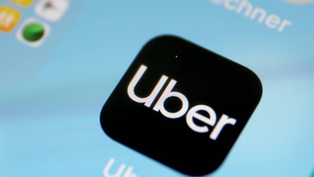 Der Fahrdienstleister Uber hat in den USA einen Sieg vor einem Gericht erzielt und muss somit keine Begrenzung der Leerfahrten hinnehmen. (Symbolbild)