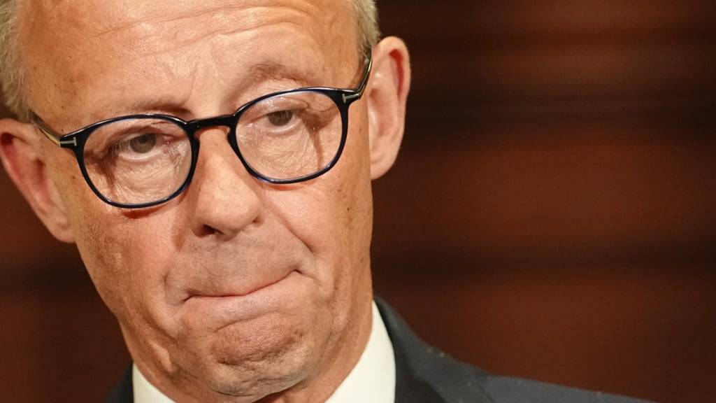 Bundeskanzler Friedrich Merz (CDU) gibt im Willard Hotel ein Pressestatement nach einem Treffen von US-Präsident Trump und dem ukrainischen Präsidenten Selenskyj mit europäischen Staats- und Regierungschefs im Weißen Haus. Foto: Kay Nietfeld/dpa