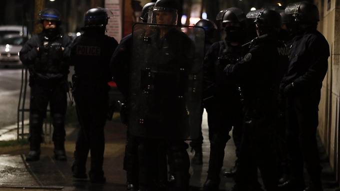 Polizei räumt Pariser Uni