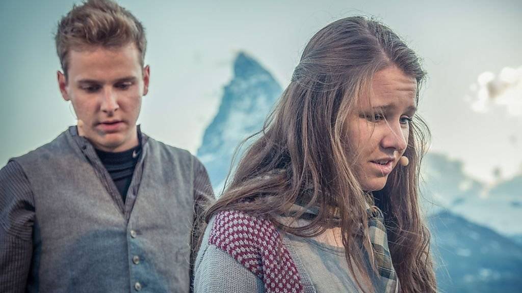 David Taugwalder und Romaine Müller, die schon in «The Matterhorn Story» ein Liebespaar spielten, übernehmen 2017 die Hauptrollen in «Romeo und Julia am Gornergrat». (Pressebild)