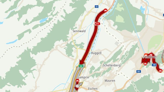 Verkehrsbehinderungen nach Auffahr-Crash bei Sennwald