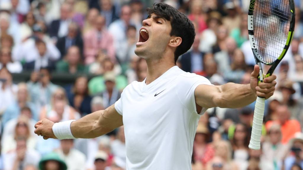 Carlos Alcaraz zum zweiten Mal in Folge Wimbledon-Sieger