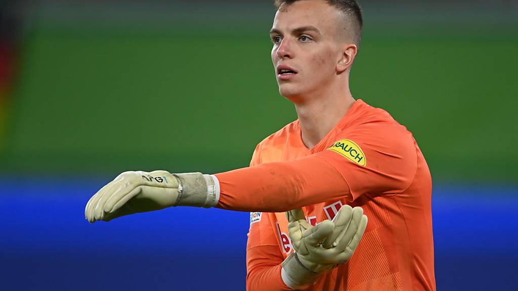 Philipp Köhn kassierte einen spektakulären Treffer, ging aber als Sieger aus dem Spiel heraus