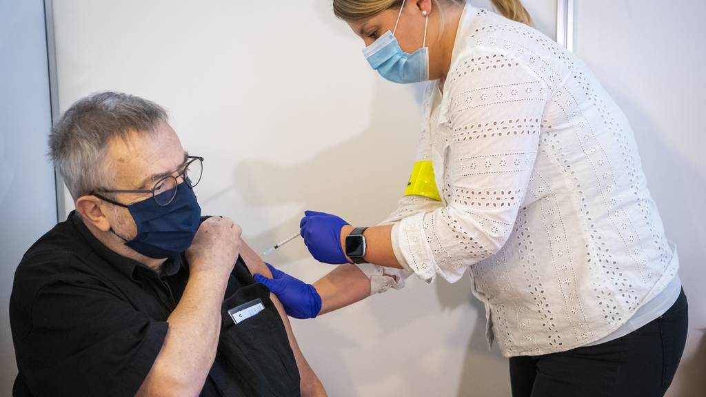 Impfung im Kanton Neuenburg: Ab dem 4. Januar sind auch die Zürcher an der Reihe.