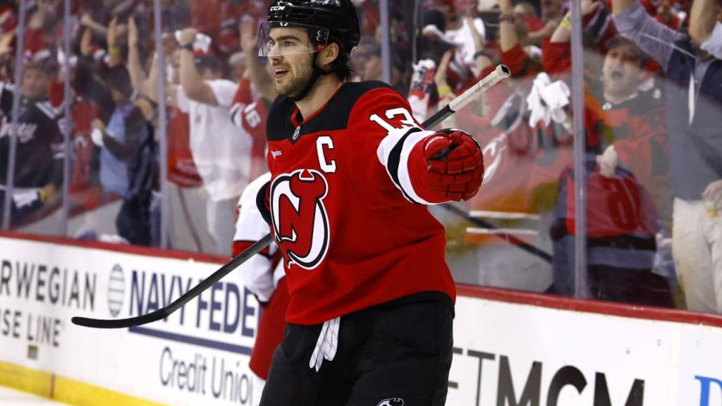 Nico Hischier, Captain der New Jersey Devils, ist einer der NHL-Spieler, die für die WM zum Schweizer Nationalteam stossen