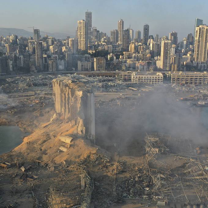 Explosion in Beirut fordert mindestens 100 Todesopfer
