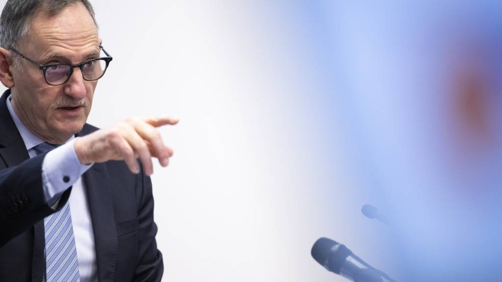 Zürcher Regierungsrat Fehr attackiert Linke nach Messerangriff
