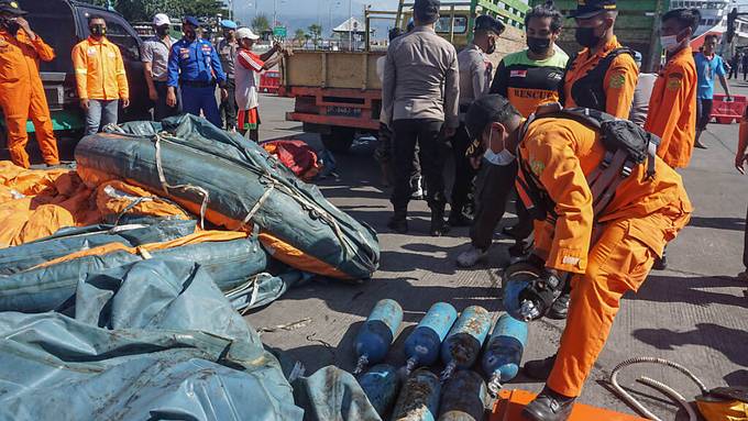 Sieben Tote und elf Vermisste nach Fährunglück vor Bali