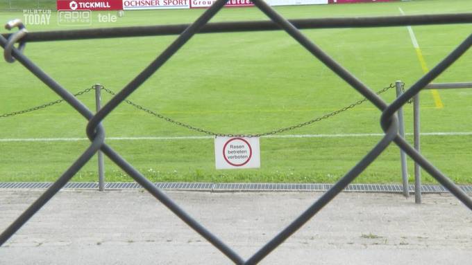 Fäkalien auf dem Tschuttiplatz: Unbekannte leeren Abwasser in Wassertank