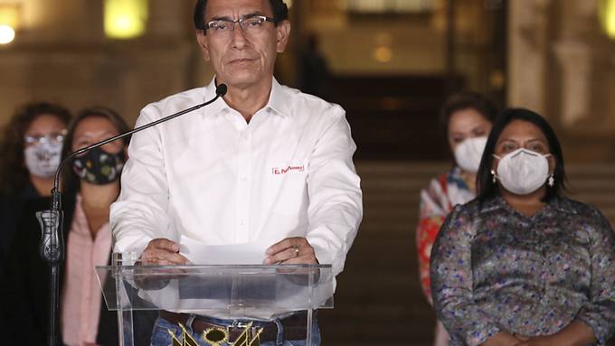Bei Corona-Impfung vorgedrängelt: Ämtersperre für Perus Ex-Präsident