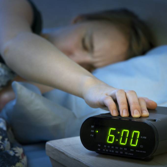 Schlafexperte erklärt: «Die Schlummertaste ist eigentlich ein Selbstbetrug»