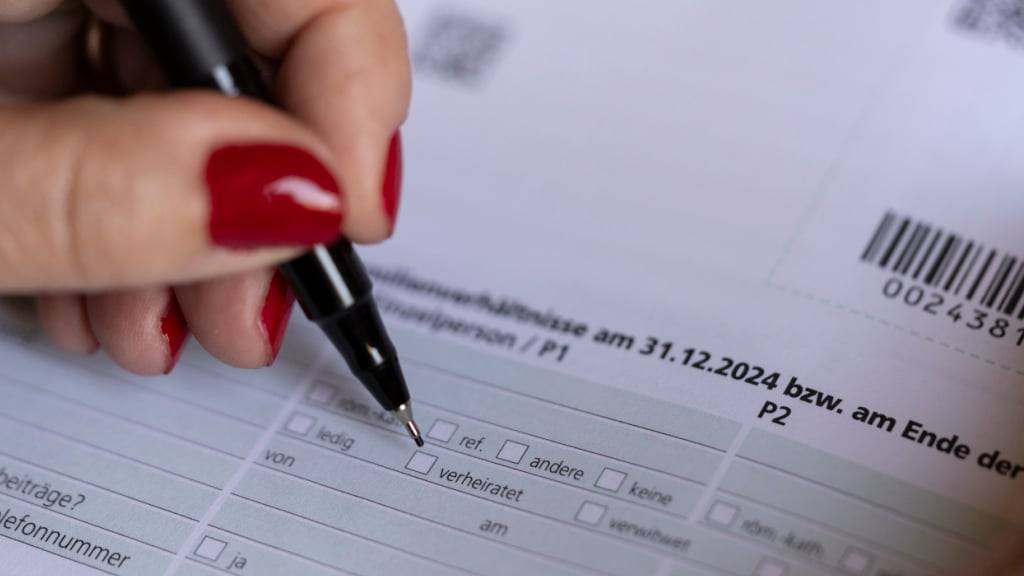 Der Gemeinderat von Hünenberg ZG will den Steuerfuss in der Gemeinde um einen Prozentpunkt senken. (Symbolbild)