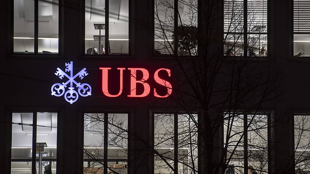 Das Urteil des obersten französischen Gerichts, bei dem sich die UBS gegen den Vorwurf der Geldwäscherei und rechtswidriger Anwerbung von Kunden gewehrt hat, fällt am 15. November. (Symbolbild)