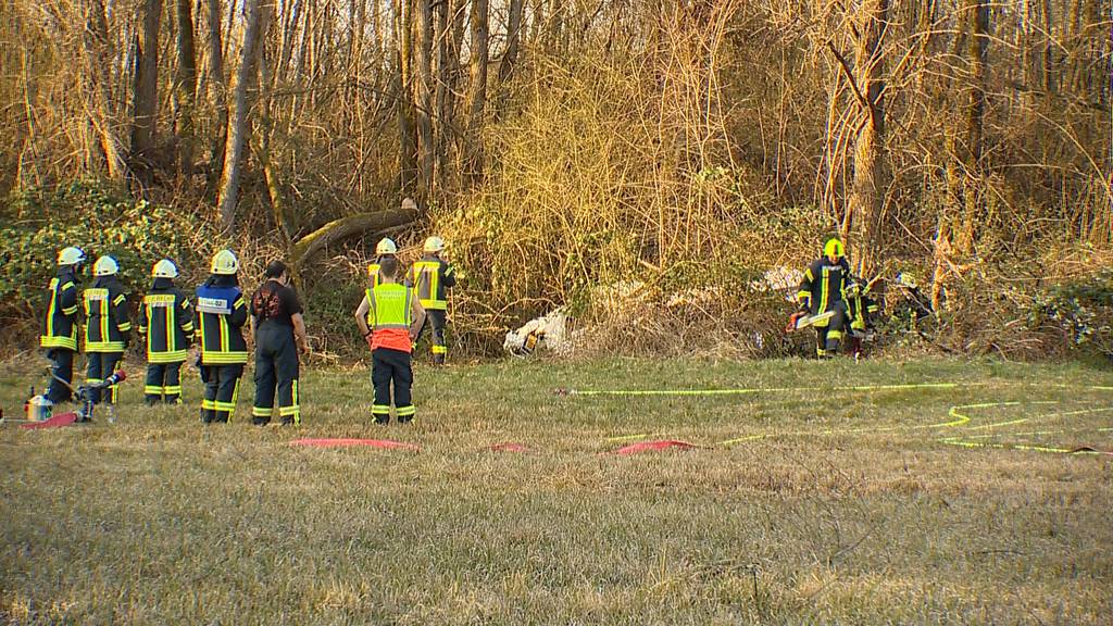 Kleinflugzeug in Konstanz abgestürzt – Insassen lebensgefährlich verletzt