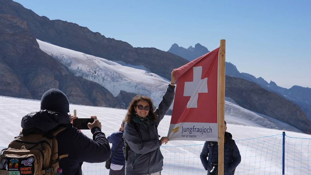 Winterfeeling im Hochsommer: Abkühlung lockt viele Besuchende aufs Jungfraujoch