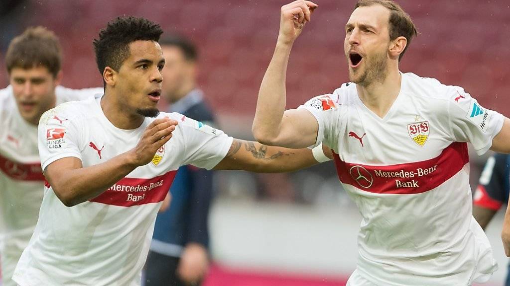 Daniel Didavi (links) wechselt auf die kommende Saison hin von Stuttgart zu Wolfsburg