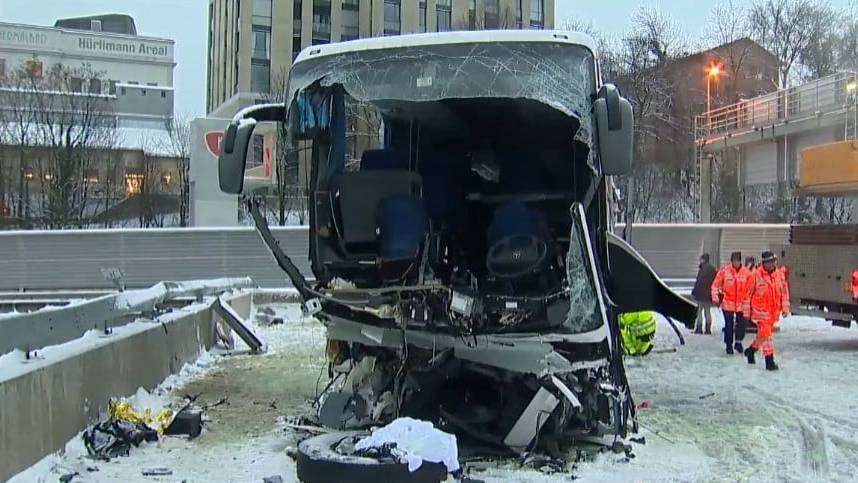 Flixbus-Fahrer nach Unfall auf Zürcher Sihlhochstrasse angeklagt