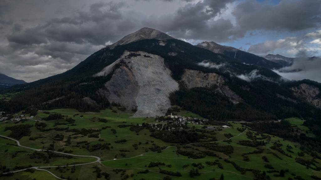 Das Dorf Brienz ist seit Monaten von einem Bergsturz bedroht. Die Bewohner sind daher evakuiert. (Archivbild)