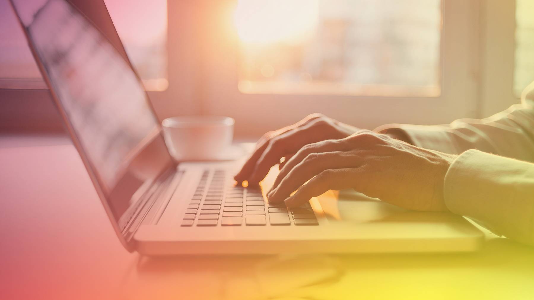 radiofm1_teaserbild_kontakt